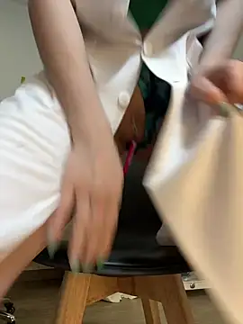 secretly_masturbating live