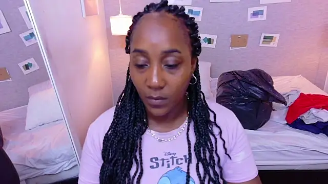 kiara_evanss live