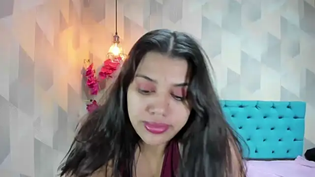 LindaBreeS live