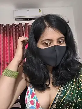 Cute-Maanvi live