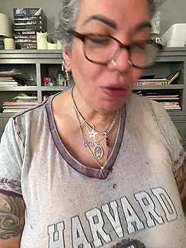 dieseldame1313 live
