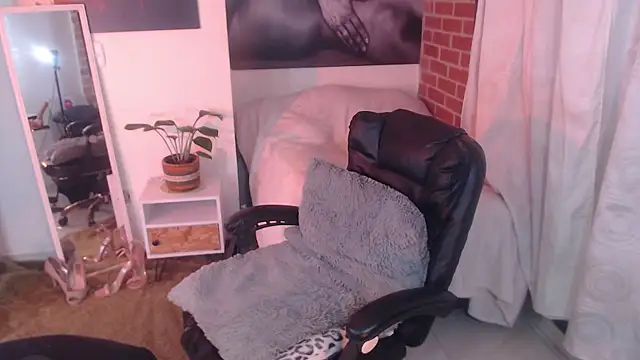 agnes_blackmoree live