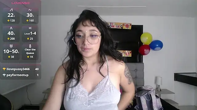 Aura_cute_ live