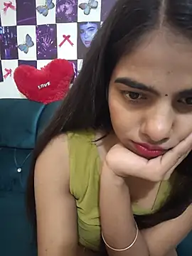 Alisha_Babyy live