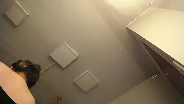 Penelope_Tits live
