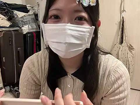 y-u-r-a-33 live