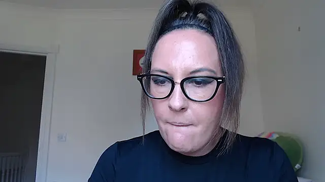 Humiliatrixxxx live