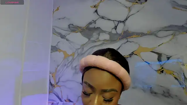 Miia_Schwarz_ live