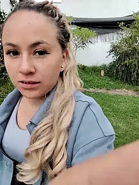 Angeel_white25 live