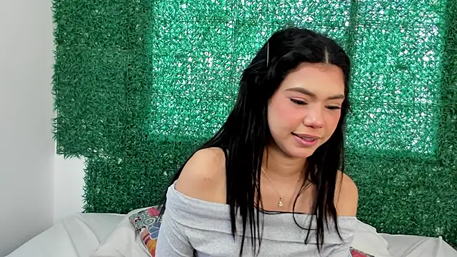 Nathy_Pelaez live