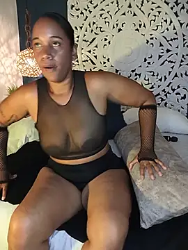 EbonyHorrny live