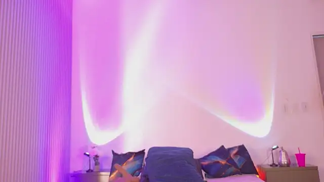 Hannah-Prada live