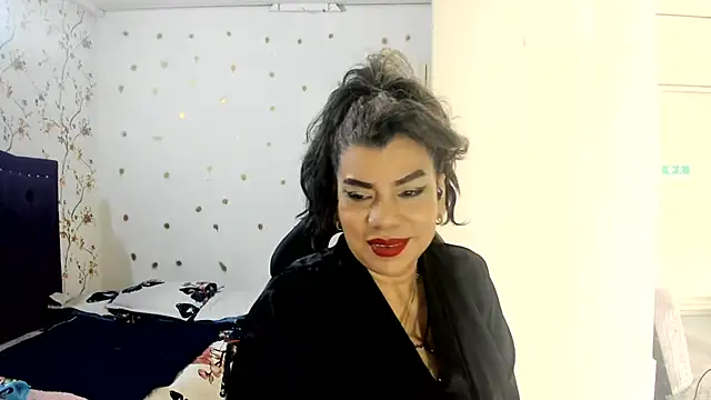 vikyadams live