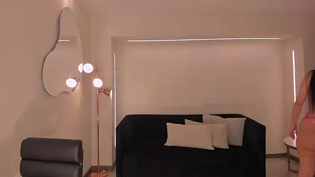 AmaraDivine live