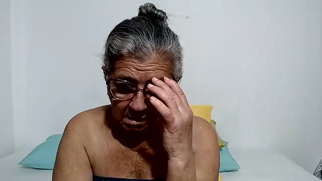 candy_mature_ live