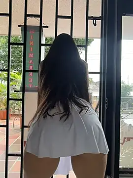 LittleDoll___ live
