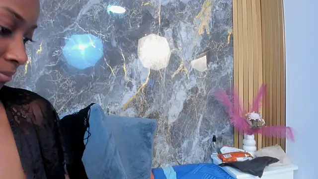 DALILAQUEEN_ live