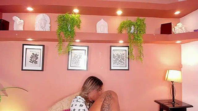 SofiaBennett_ live