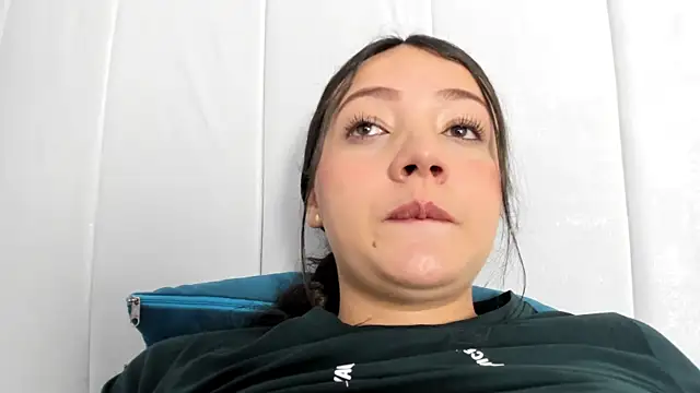 Samantha_Good live