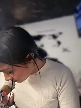 Isabella-Teen live