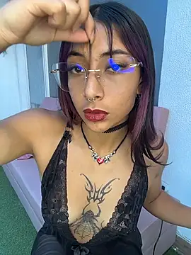 Raven_Gloomy live