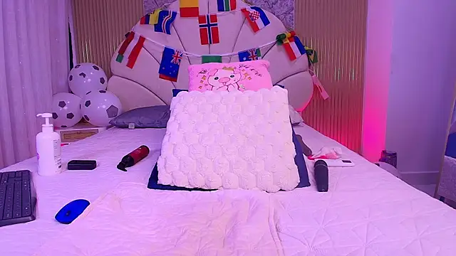 aisha_sh live