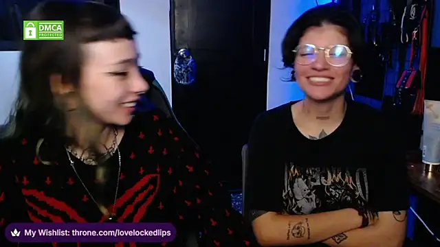 lovelockedlips live