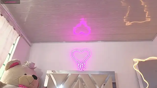 MILAH_TAY live
