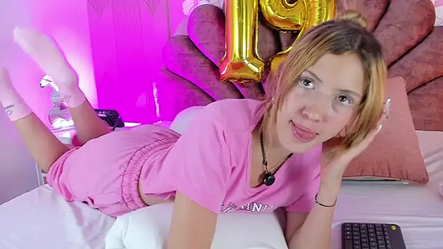 violetsmith1_ live