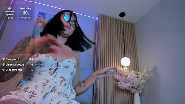 Paulina_bennet live