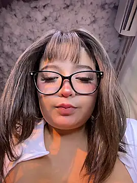 CharlotteMillers live