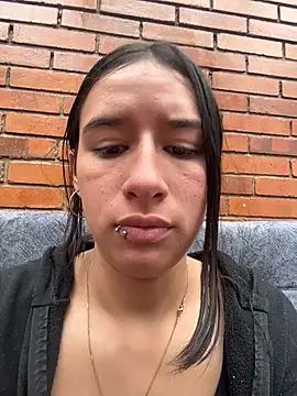 LilyRossi_ live