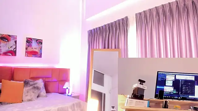 Catti_Brie live