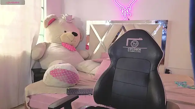 MILAH_TAY live