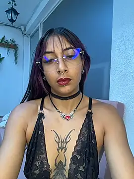 Raven_Gloomy live