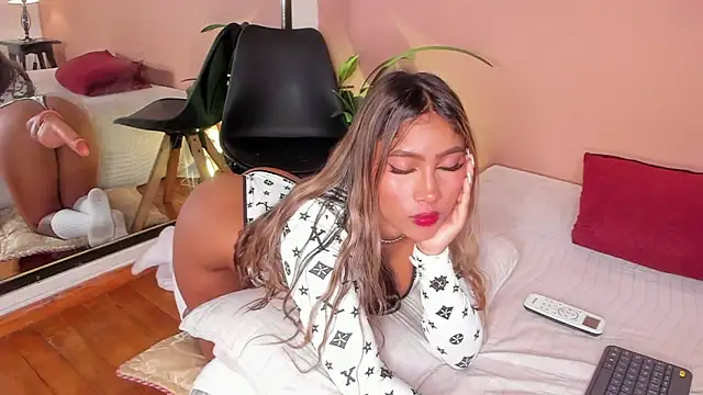 SofiaBennett_ live