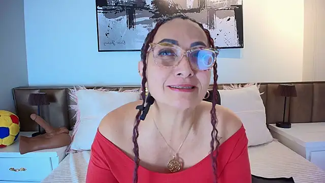AlessandraLeroy profile