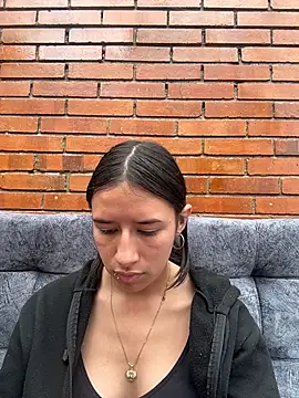 LilyRossi_ live