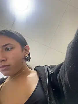 LilyRossi_ live