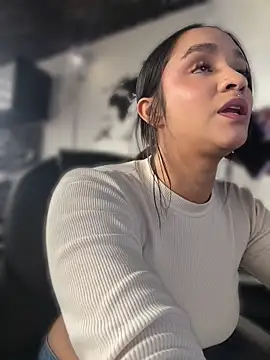 Isabella-Teen live