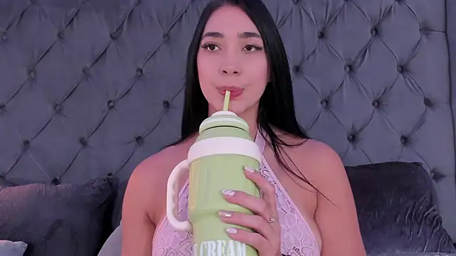 julieta_jewel live