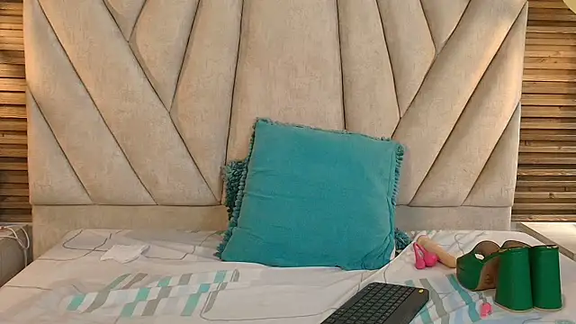 isabella_luxet profile