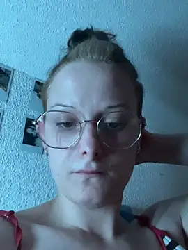Quenn667 live
