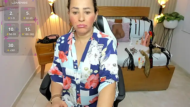 luciana_ballesteros_ live