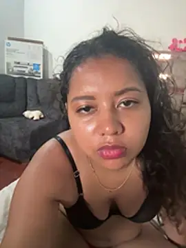 Ninibella live