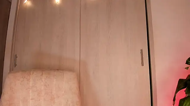 Melina_Ferrer1 live