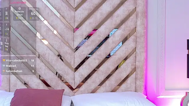 Scarlett-Banner live