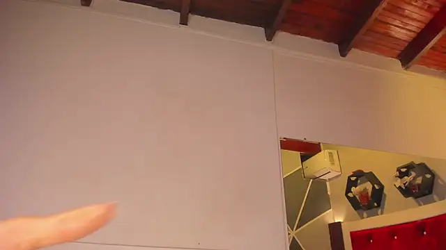 Karoll014 live