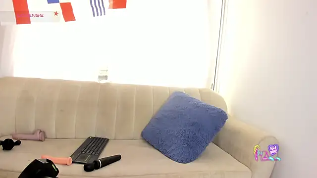 Baby_Miel live