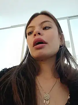 _Isabella-7 live